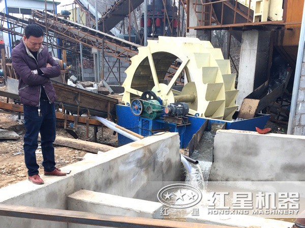 紅星石粉洗砂機作業(yè)現(xiàn)場