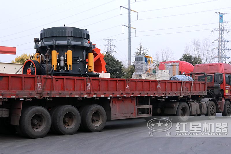 HP300圓錐破碎機(jī)發(fā)貨中。。