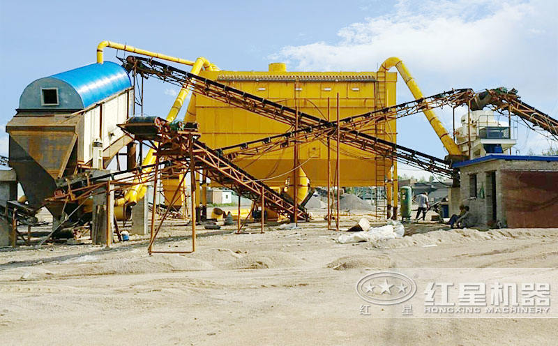 大型制砂機(jī)現(xiàn)場