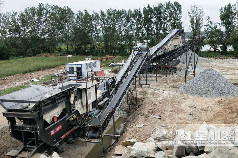 青石石子加工生產(chǎn)線現(xiàn)場(chǎng)