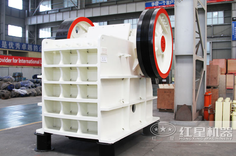 每小時500噸大型破碎機多少錢一臺？