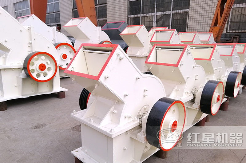 錘式制砂機可實現一次成型，耗能小