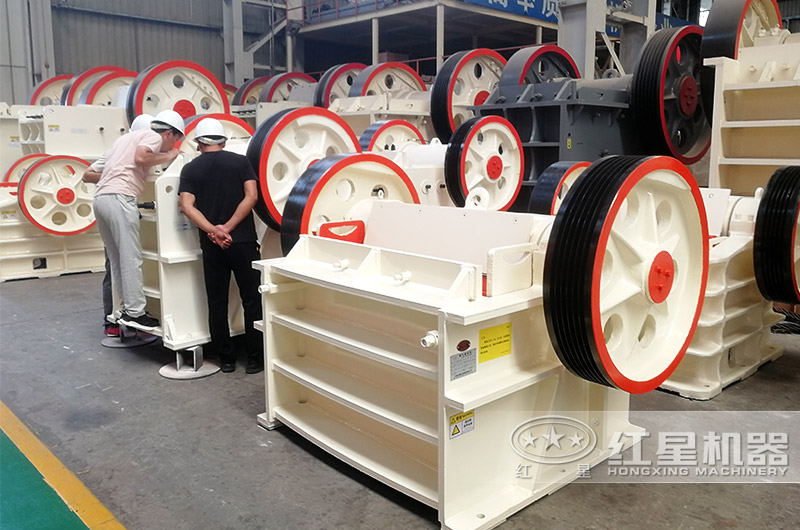 1060破碎機價格多少，不如到廠家看一看